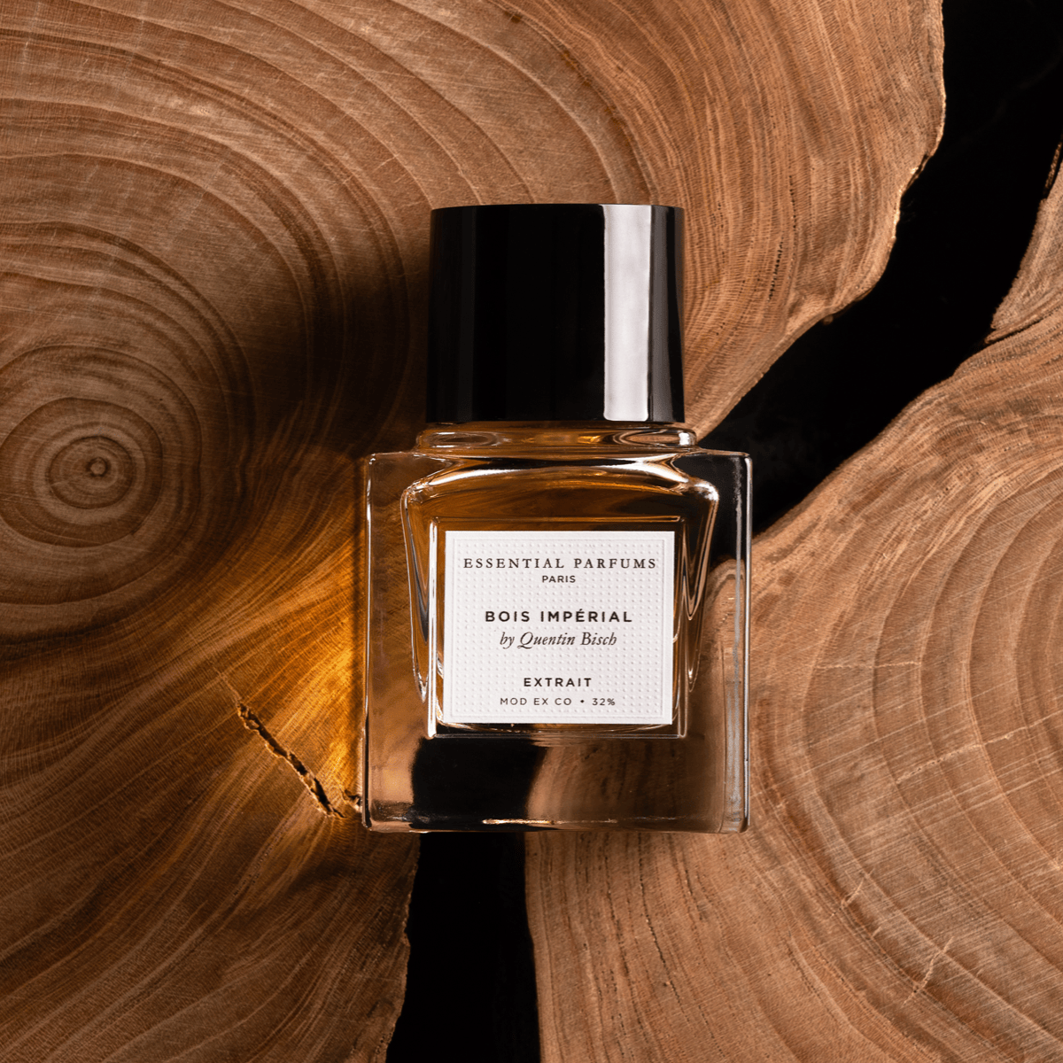 Bois Imperial extrait de parfum nouveauté 2024 Essential parfums